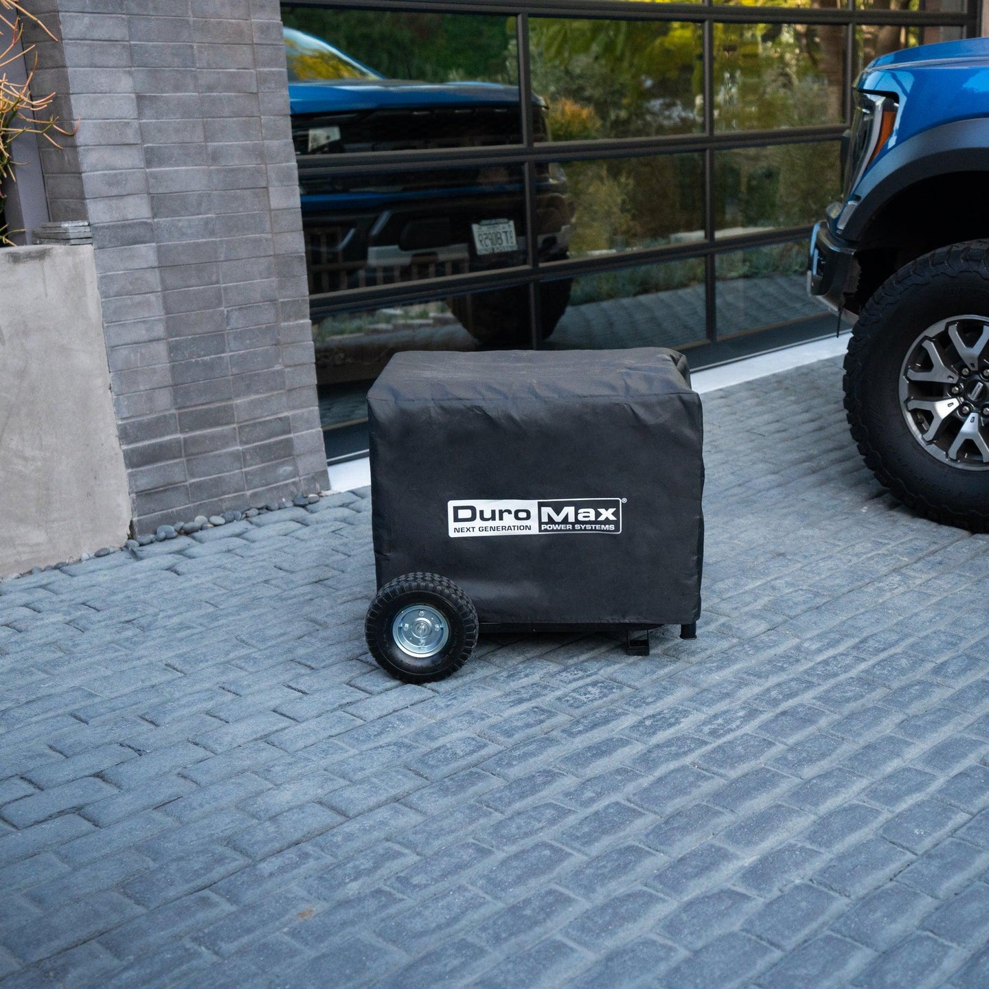 DuroMax XPLGC Large Weather Resistant Dust Guard Portable Generator Cover - ShopHubDepot